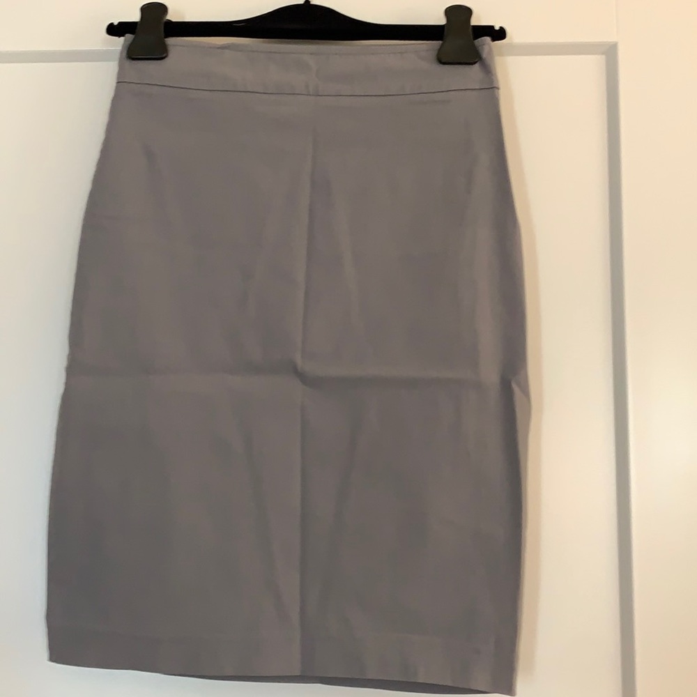 AVENUE MONTAIGNE  PULL ON SKIRT